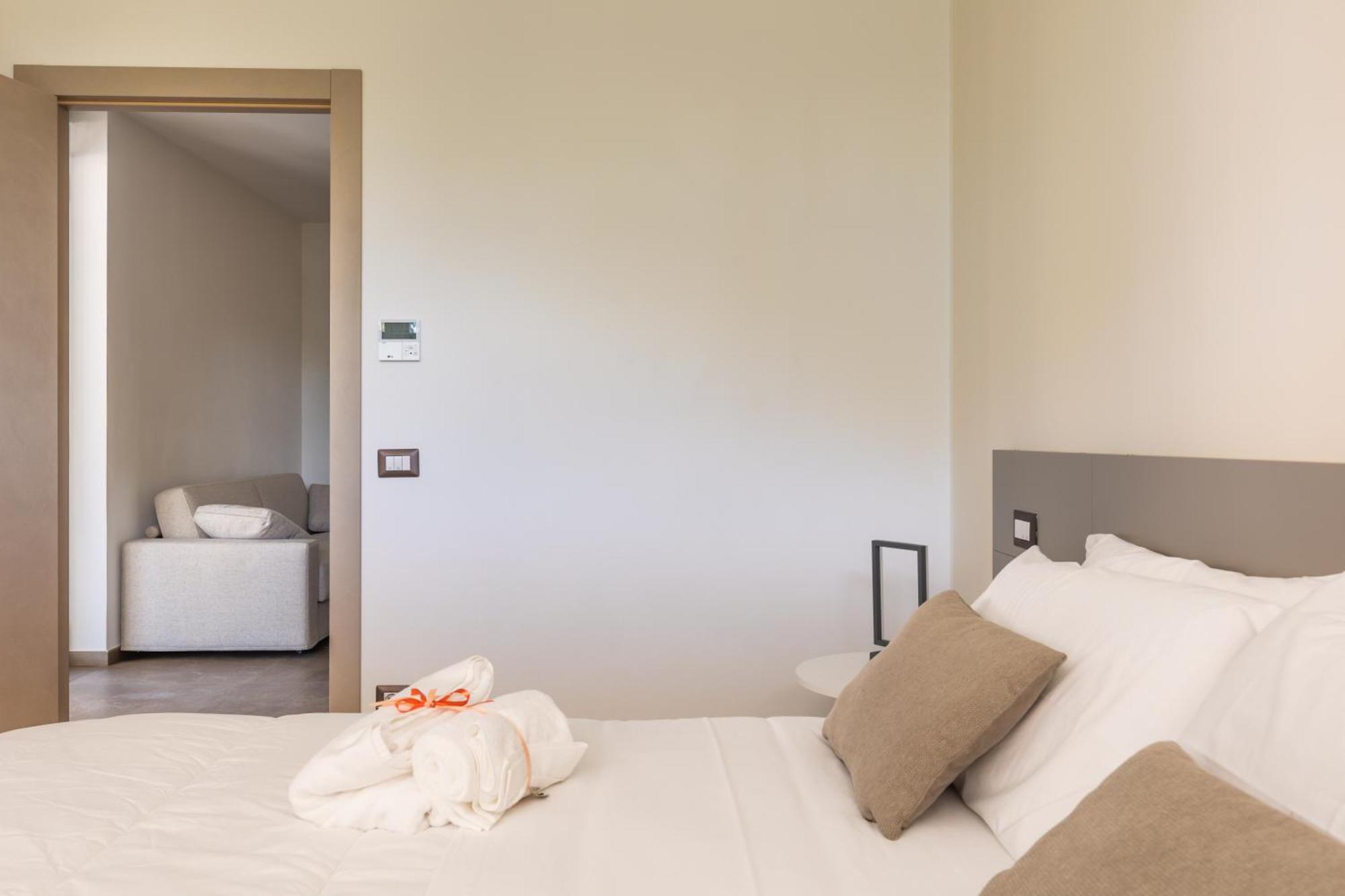Exclusive Perugia Getaway - Apartments With Shared Pool & Parking Exterior foto